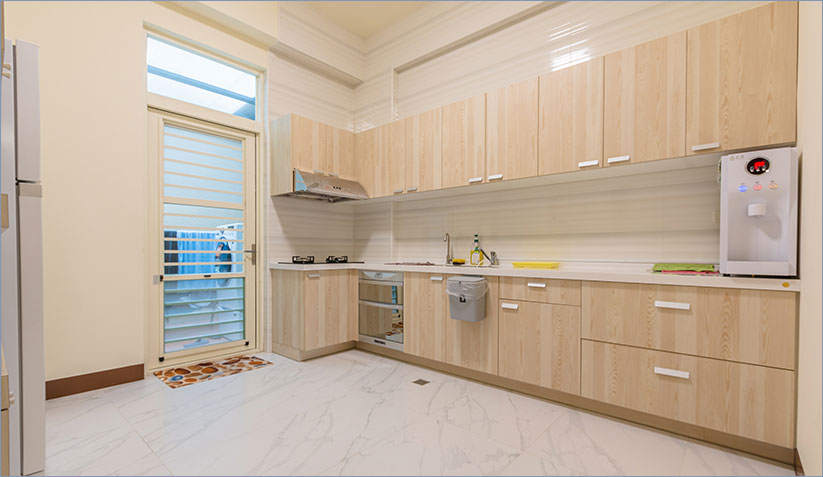 浪閣民宿 33.35廚房